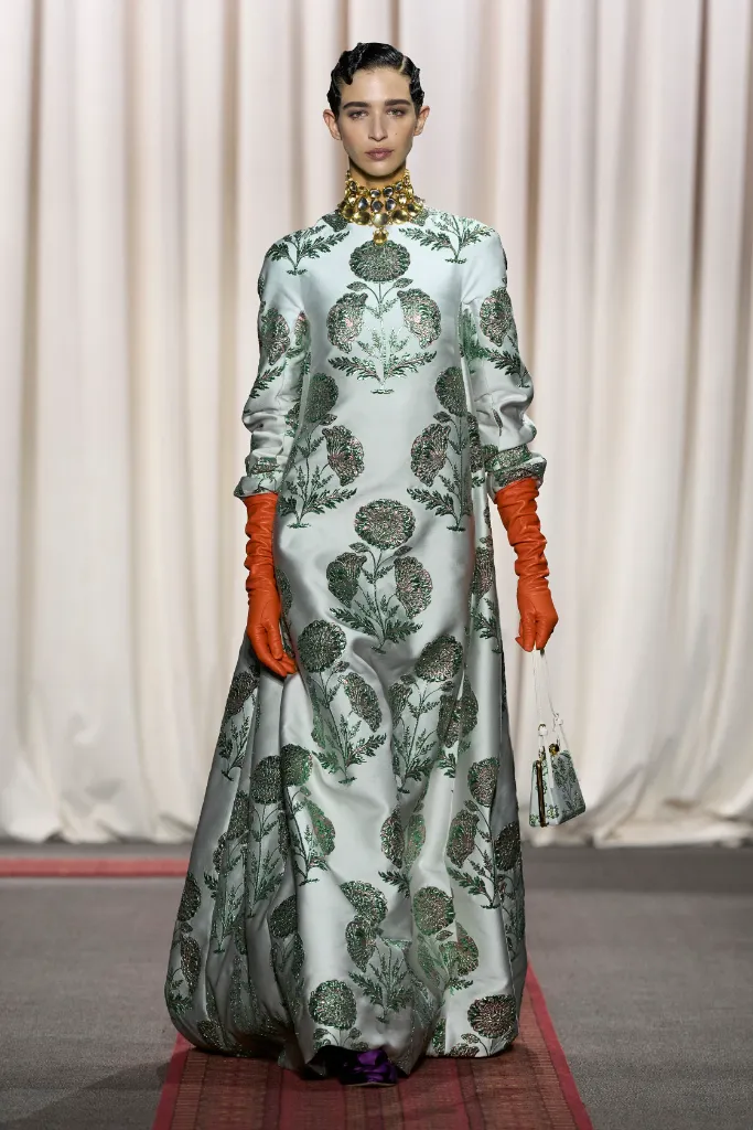 Giambattista Valli 25SS高定 021